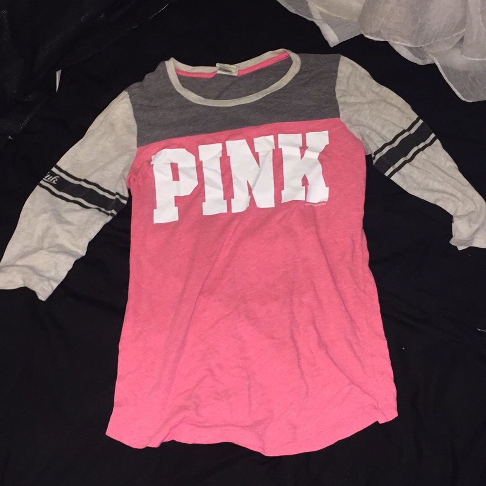 PINK medium sleeved t shirt